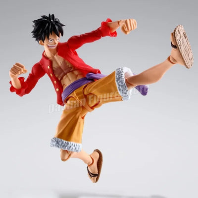 15cm One Piece Figurine Shf Monkey D Luffy Action Figure PVC Collection Anime The War of The Island Of Ghosts Luffy Model Toys